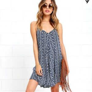 Lulu’s - Geometric Flowy Dress